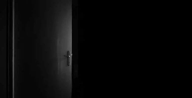 Enhancing The Ring Doorbell 2'S Night Vision With Smart Strategies By Optimizing The Light Shining Through A Black Door.